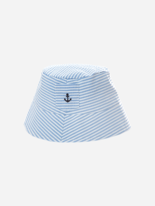 Hat with embroidered white and blue stripes